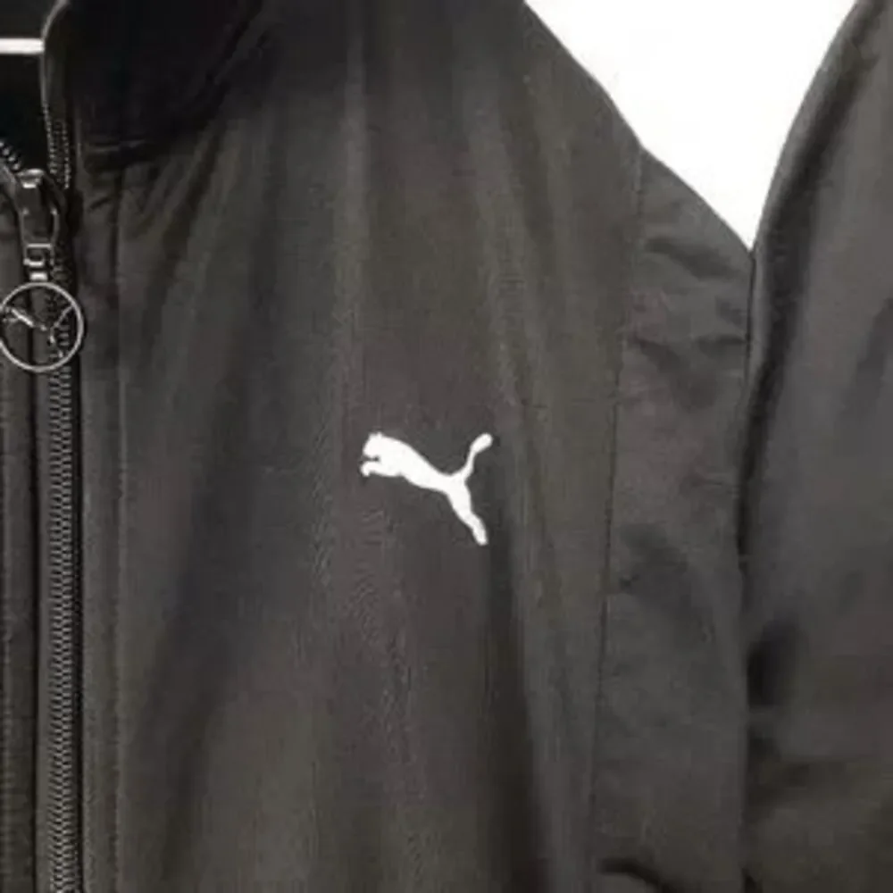 PUMA Women's Black & White Fitted Euro Zip Up Track Jacket Size: Medium - Picture 3 of 7